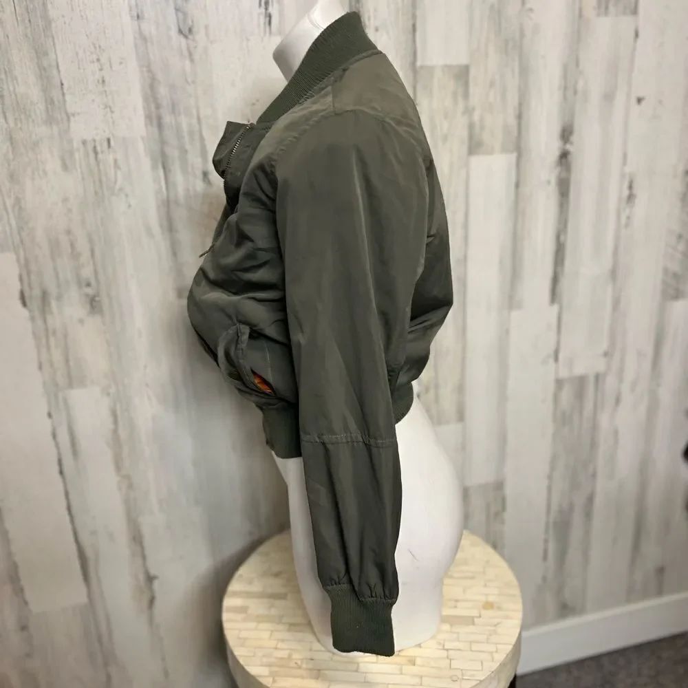 Green jacket - Picture 8 of 9
